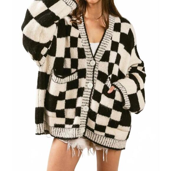 BIBI Sweaters - NEW BIBI patch pockets checkered sweater cardigan in black
